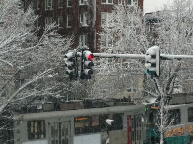 Functioning traffic lights in Coolidge Corner (Matt Venables via Twitter)